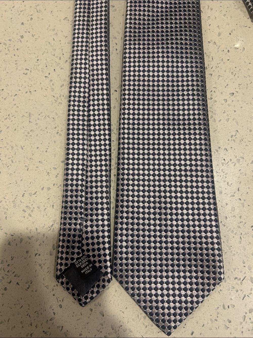 Ermenegildo Zegna Silk Tie Mens Blue Black and Gray Italian Designer Necktie